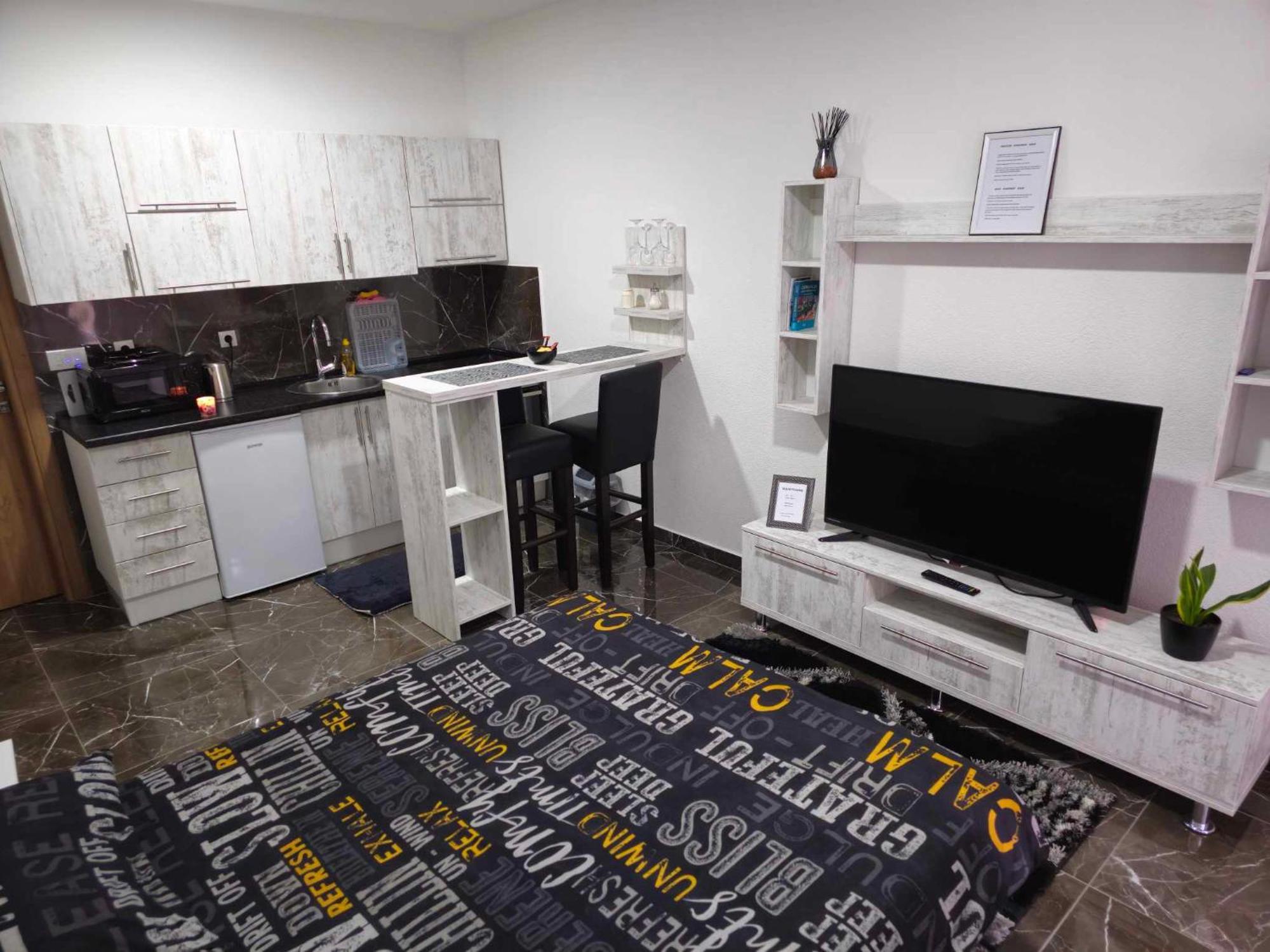 Malm Travnik Appartement Buitenkant foto