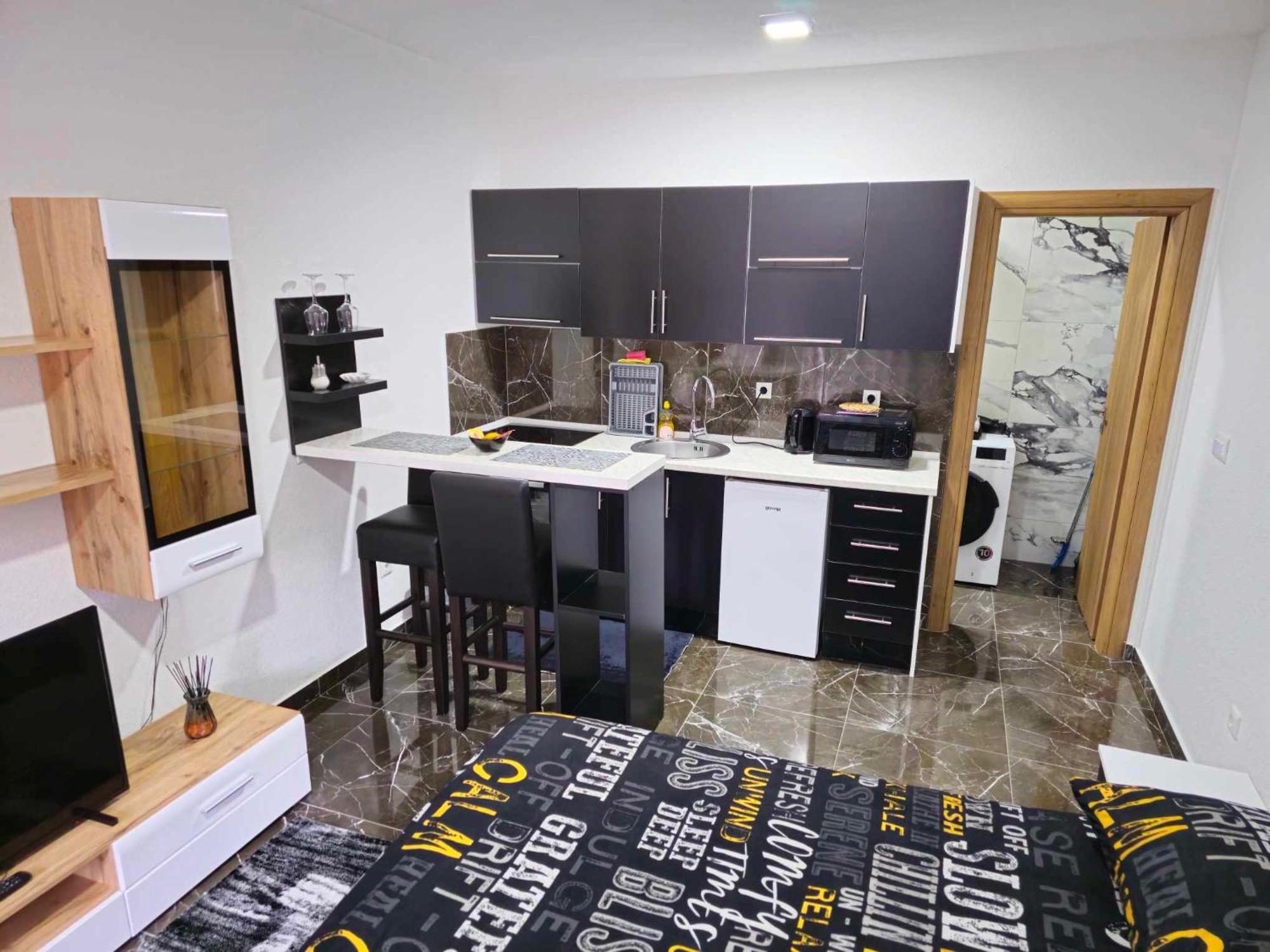 Malm Travnik Appartement Buitenkant foto